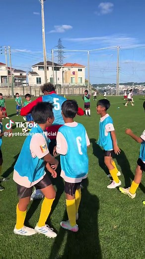 サッカー円陣の儀式とチームワークの重要性