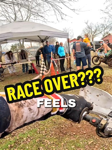 Would you have kept racing? Most confusing finish ever 😂 #rydesuspension #hardenduro #dirtbike #enduro