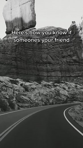 Signs of a True Friend: Good News vs Bad News | Best Friend Quotes