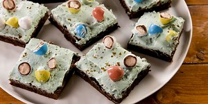 Robin Egg Brownies Are The It Dessert This Easter