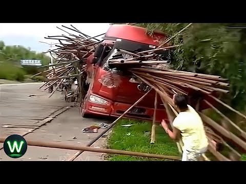 Tragic! Ultimate Near Miss Video Of Biggest Trucks Crashes Filmed Seconds Before Disaster