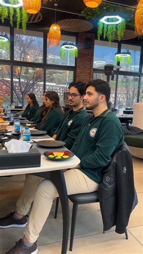 Slivana Private K.G.& Elementary School on Instagram‎: "کوردی | English | عربی لەچوارچێوەی گرینگیدان بەلایەنی کۆمەلایەتی و دەروونی قوتابیان ، سەردانیکردنی قوتابیانی پۆلی دەیەمی زانستی بۆ ڕێستوڕانتی « ڕوپەسەند» ئەنجامدرا.لەم گەشتەدا قوتابیان دوورکەوتنەوە لە دۆخی قوتابخانەو لەڕێگەی خواردنی نانی بەیانی و هاوبەشبوون لە ساتی خۆش و چێژ بینین ،ئەم جۆرە چالاکیانە هۆکارێکن بۆ دروستکردنی هاوسەنگی نێوان خوێندن و ژیانی ڕۆژانە و هانی پەرەپێدانی ڕۆحی هاوکاری و ئارامگرتن لە ناو قوتابیان دەدات. Beside of priori