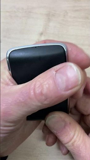 Renault key card battery change - EASY DIY #automobile #carkeys #renault