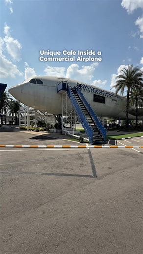 Coffee shop in a real airplane ✈️ and the cheapest “flight” you’ll board at 150 THB (~$6.50 CAD). 🛩️ Air Diamond Café is a retired Thai Airways Airbus 330-300 with an original value of ~$200M. Your “ticket to fly” includes entry & a drink with options like Thai Iced Tea, Matcha or Bubble Tea 🧋 📍 Air Diamond Cafe, Chiang Mai Thailand #aviation #cafe #thailand #chiangmai #airplane