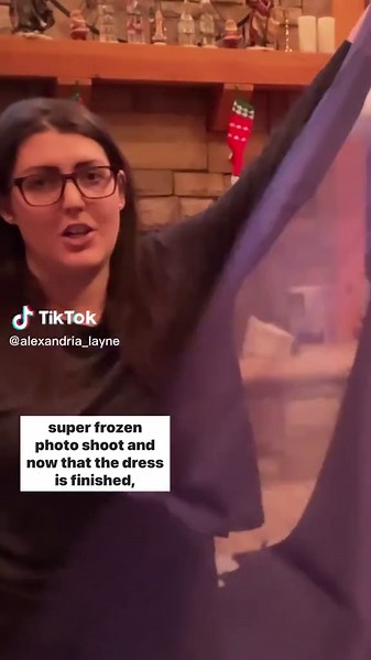 Making Elsa’s Cape for Winter Ensemble | Sewing Tutorial