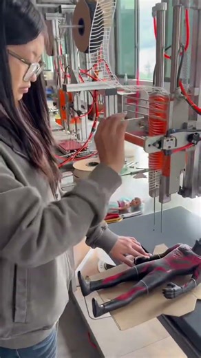 🎥 What Do Quality Inspectors Really Do in Elastic Staple Pin Production?