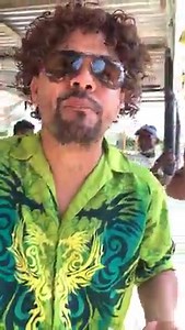 12M views · 87K reactions | El man que vende arepas en la india /parodia #comidacallejera #foodindia #parodia | Jimote Food | Facebook