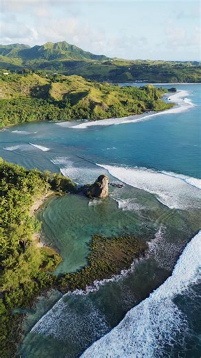 Showing some love for Fuha Bay and its monumental rock 🇬🇺😍 TGIF hikers! #guam #hikeguam #hiking #islandlife #nature #adventure #micronesia #pacific | Hike Guam