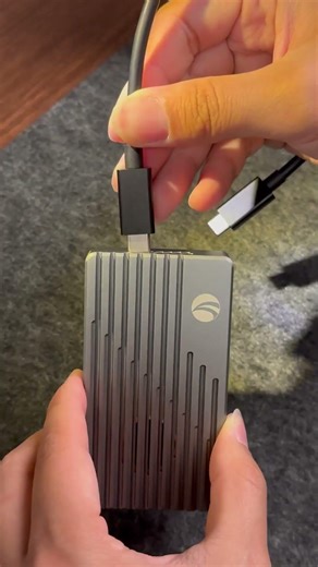 Turn your SSD into a high-speed transfer portable hard drive.#macbook #ssd #usb #tools #harddrive