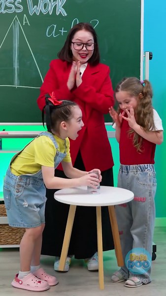 🧊 Unbreakable Bond: Glass and Table Magic! 🤔✨ #Shorts #ScienceFun