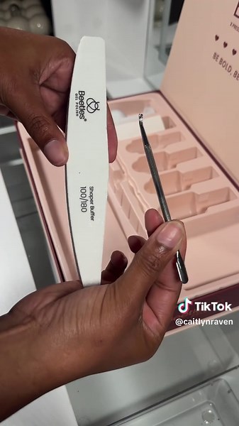 How to Create Stunning French Tip Nails at Home