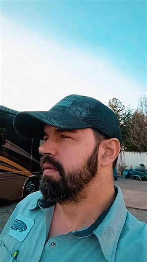 Bra$Tacks (@brasstacks40)’s videos with original sound - Zeek ☕😈