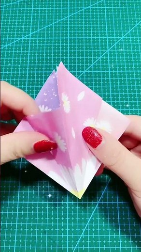 Origami Bowl #diy #origami #craftyhome #homemadepapercraft
