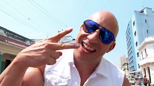 609K views · 6.7K reactions | Vin Diesel, Michelle Rodriguez, F Gary Gray et toute l’équipe de #Fast8 sortent le grand jeu à Cuba ! Rendez-vous au cinéma en Avril 2017. | Fast & Furious | Facebook