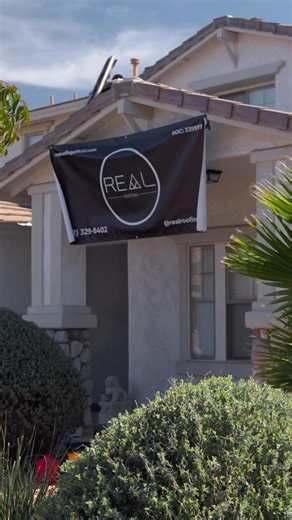 How many contractors does it take to hang up a banner? 💪🏽🤣 Shingle, tile, foam, metal, TPO — whatever roof you have, we’ve got you covered. Real Roofing provides residential and commercial roofing services across Arizona, Southern California, and Utah. Our team specializes in roof replacement, roof repair, roof maintenance, and new construction roofing. If you need tile roofing, shingle roofing, metal roofing, flat roofing, rolled roofing, foam roofing, or TPO roofing, our experienced roofers