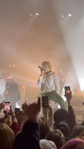 Giveuwhatuwant by @TheDriverEra Live!