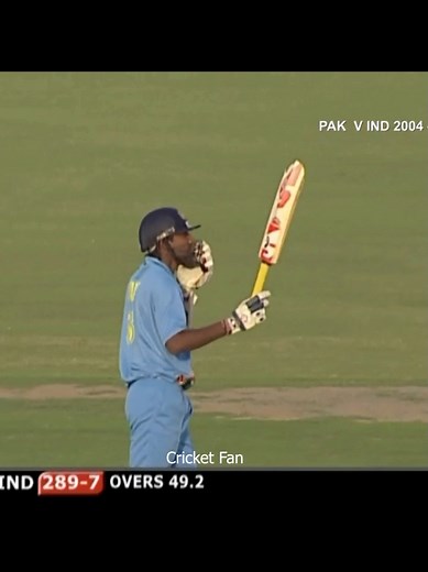 Shoaib Akhtar vs Balaji: The Bat-Breaking Incident