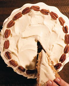 1.6M views · 2.4K reactions | We're delighted to share the most popular cake recipe in Southern Living history. ✨ Get the recipe: https://trib.al/DdAT2Jt | Southern Living | Facebook
