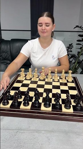 This Wooden Chess Set Is Insanely Detailed #craftsmanship #chess #woodworking