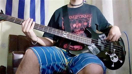 Green Day - Good Riddance Time of Your Life - #basscover https://youtu.be/qJzvc00y1EU?si=CkdpA... | Juan Carlos Vilar Rodao | Facebook