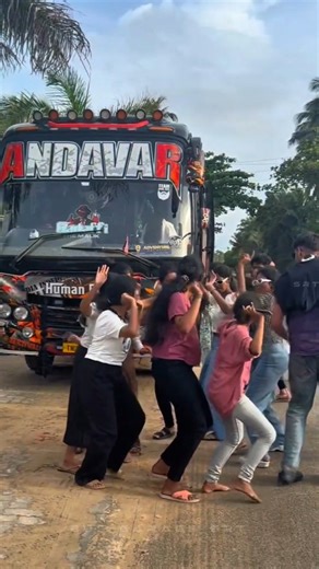 Bus Garage Srt on Instagram: "iV Vibes 👀💥 . . #iv #Vibes #andavar #transportationhub #trendingreels #driving #buslife #drivinglover #touristbus #automotive"