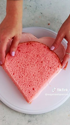 Heart Cake Tutorial: Easy Steps for a Heart-Shaped Dessert