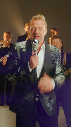 The power of love is a curious thing… ❤️Die Showtime Version von Huey Lewis’ Megahit Irgendwelche Back To The Future Fans im Publikum? #Sasha #newalbum #poweroflove #Showtime | Sasha