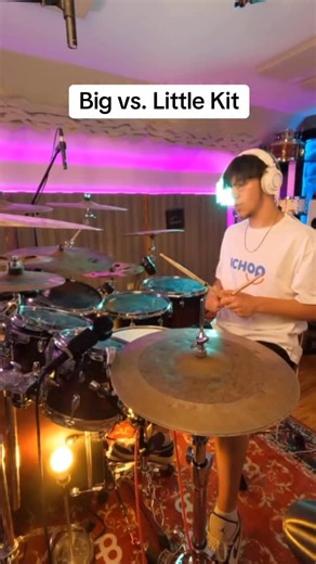 Nate Mueller on Instagram: "Does size matter? #drums #philcollins #intheairtonight #drumming #music"