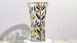 Luxury Italian Glass Vase, 8.5-inch, Silver & Gold Vase, Modern Flower Vase for Centerpieces, Shelf Decor, Perfect Gold Centerpieces for Table Home Décor Accents, Made in Italy