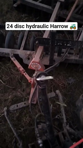 How hydraulic Harrow works 🚜 #harrow #tractor #agriculture #farmequipment