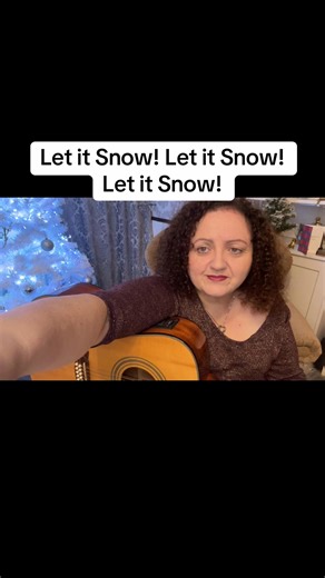 Sing along with Let it Snow! Let it Snow! Let it Snow! Full song at https://youtu.be/20VS20Ut4sM?si=Hc_2Sw4_Lnai1thU #singforhealth #christmas2025 #guitar #singalong #letitsnowletitsnowletitsnow | Singing Club