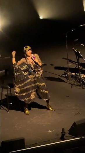 Yeah Yeah Yeahs perform Gold Lion - Riverside - June 10, 2025