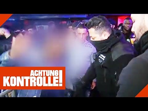 "You're not getting in!" - Aggressive man on the Reeperbahn | Attention: Control | Kabel Eins