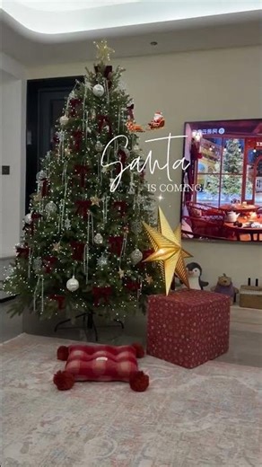 Decorate Red Christmas tree In your Home #christmas #christmastree #decoration #decor #xmas