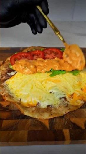 Cheesy Smash Burger Taco 🌮🧀