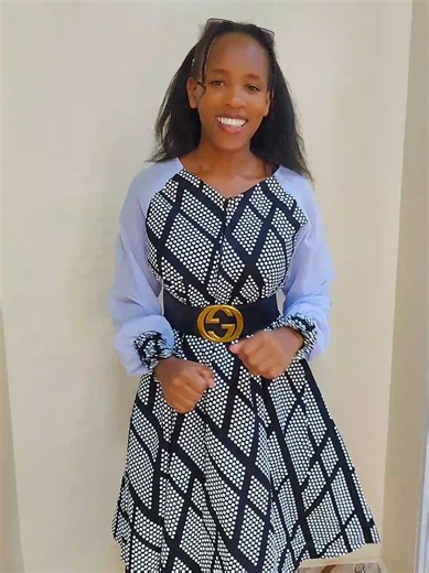 Stylish Maternity Dresses for Pregnant Moms