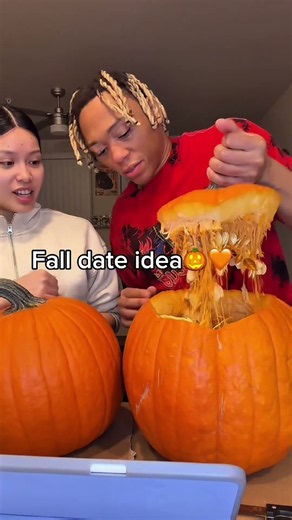 Fall date idea 😉🎃