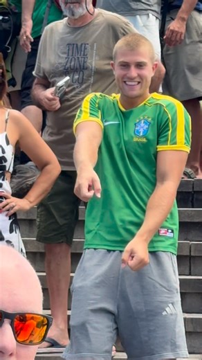 ʙʀᴀɴᴅᴏɴ ʟᴀᴡ | Best place for dancing in Rio Brazil | Instagram