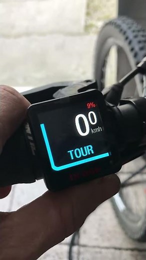 Display allround brose