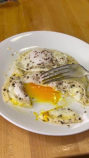 Perfect Over Easy Egg Cooking Technique