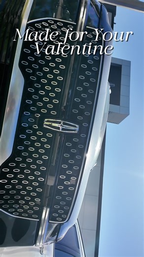 The perfect Valentine’s gift comes with luxury, power, and style. ❤️ 2025 Lincoln Navigator — now at Doral Lincoln. Doral Lincoln 📞 786.845.0900 🌐 www.dorallincoln.com 📍9000 NW 12th Street, Miami, FL 33172 #dorallincoln #DAGisMiami #LincolnExperience #DriveInStyle #oneononems #lincolnnautilus #LuxurySUV #lincolnnavigator #lincolncorsair #lincolnaviator #MiamiLuxury #wearemiami