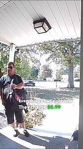 46K views · 1.7K reactions | Giving a $500 tip to the pizza delivery man 螺 #reels #viralreels #gooddeeds #goodvibes #pizza | Derek Lipp | Facebook