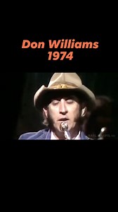 Don Williams performs "Amanda" in 1974. Such a smooth performance from a country legend... RIP Don! #countrymusic #country | Daily Historical Pictures and Videos