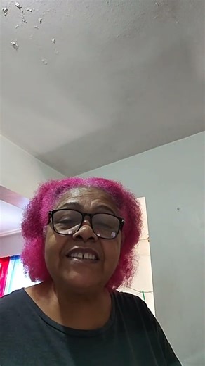 I'm not going to change my hair color 🩷🩷🩷🩷🩷🩷 pink #humor