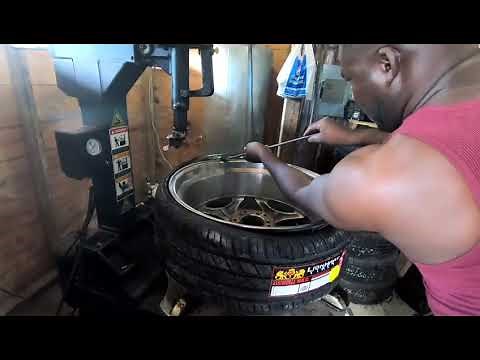 How to INSTALL 22" LOW PROFILE TIRES ON CHROME RIMS PROFESSIONAL INSTALLATION (Unstoppable tv)