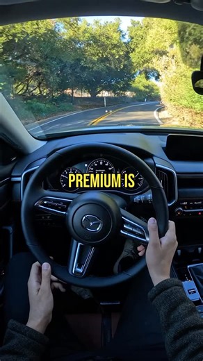 Jubbal & Cars on Instagram: "The 2025 Mazda CX-50 Turbo Premium feels more premium than the CX-30. The CX-30’s door handles felt like cardboard, almost like they weren’t constructed properly. These aren’t luxury grade either, but they’re more rigid.The bigger difference? Cabin feel. The CX-30’s high belt line makes it feel cramped and claustrophobic. The CX-50’s squared-off interior gives you more breathing room. 📹 Full Mazda CX-50 review in bio! - #carsofinstagram #carsofinsta #carshow #carspo