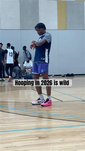 Calling plays from a Apple Watch #basketball #hooping #2026 #basketball #ballislife #plays #shorts