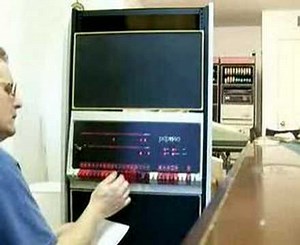 PDP-11/40 minicomputer running a program