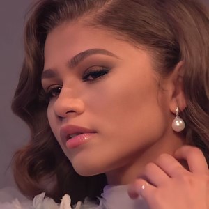 ee_roxy - Twitch