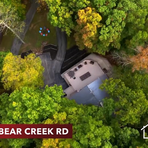 🚁✨ Take flight over Cliff Creek Cabin! This 3-story log home boasts panoramic views, a spring-fed lake, fenced horse pasture, and multi-level decks. Perfect as a luxury retreat or turnkey short-term rental! | Phil Shively Team-Carpenter Hills O' Brown Realty, Inc.